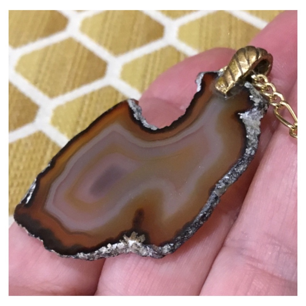 Natural Stone Electroplated Pendant Necklace - Picture 7 of 10